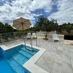 Vila Holiday House Gino