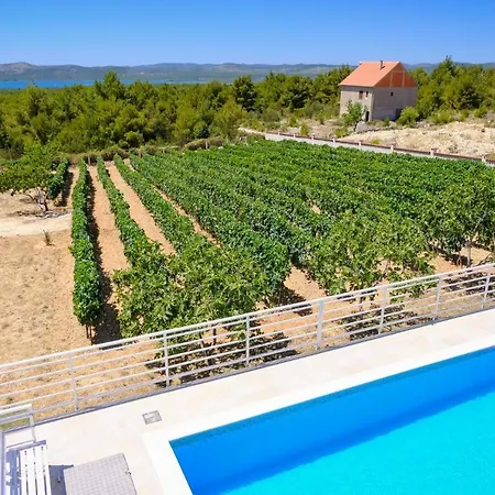 House Gino Villa